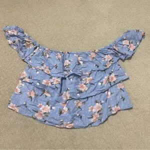 American Eagle Outfitters Floral Ruffle Blouse